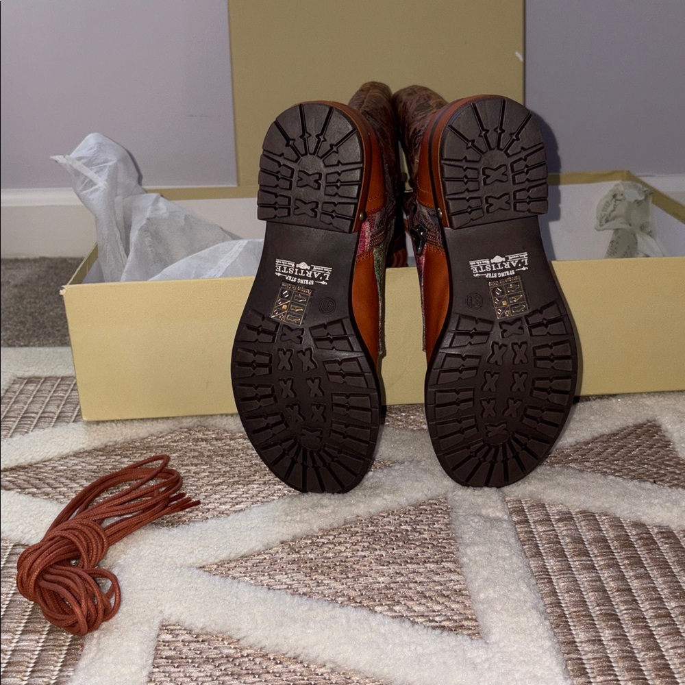 NWT L’Artiste Iconic-Cam Camel Multi boots - Picture 4 of 10